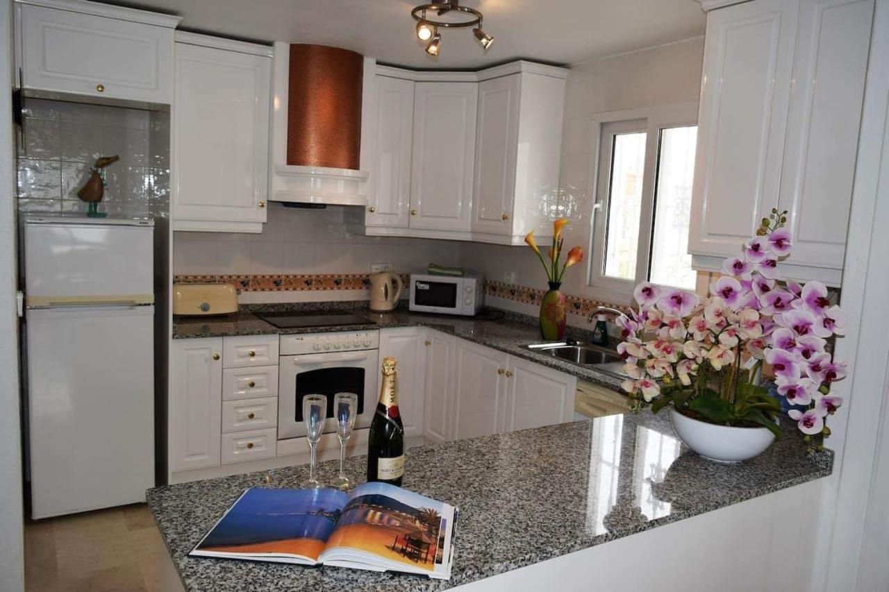 Fabulous 2 Bed 2 Bath Apartment ! Villamartin  Esterno foto