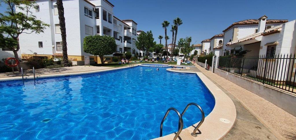 Fabulous 2 Bed 2 Bath Apartment ! Villamartin  Esterno foto